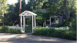 Standish Cottage