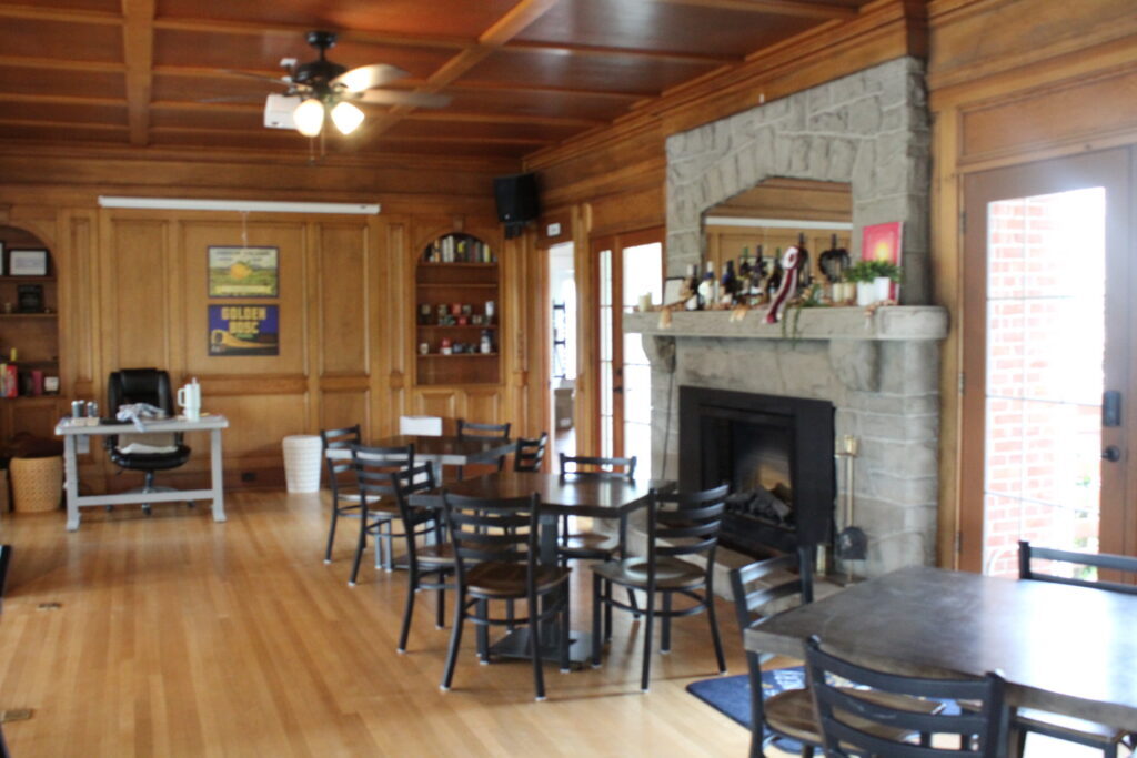 Naumes Sunscrest Winery