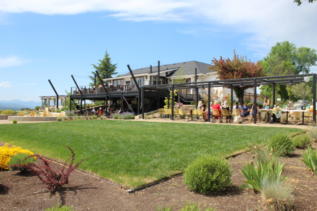 Naumes Sunscrest Winery