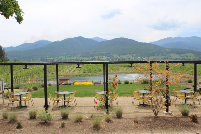 Naumes Sunscrest Winery