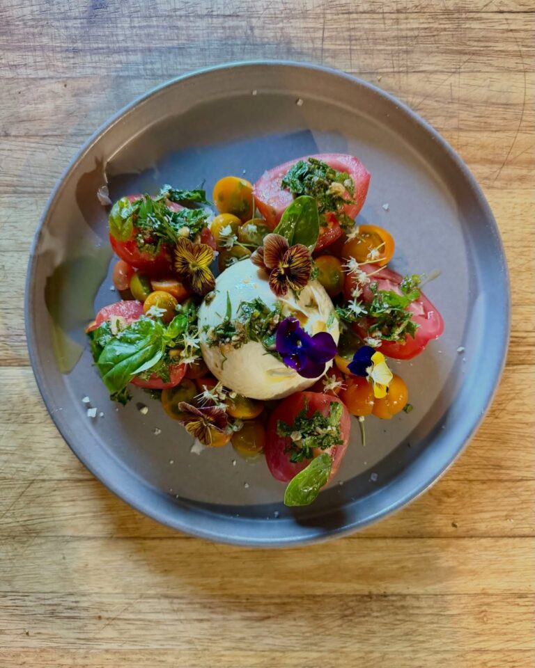 Cowhorn Kitchen & Vine