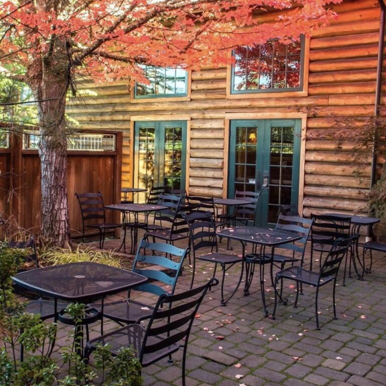 The Lodge at Riverside