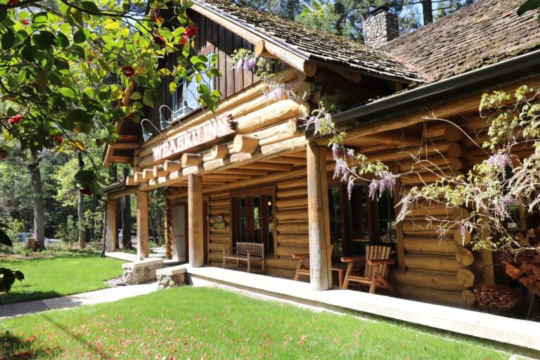 Weasku Inn